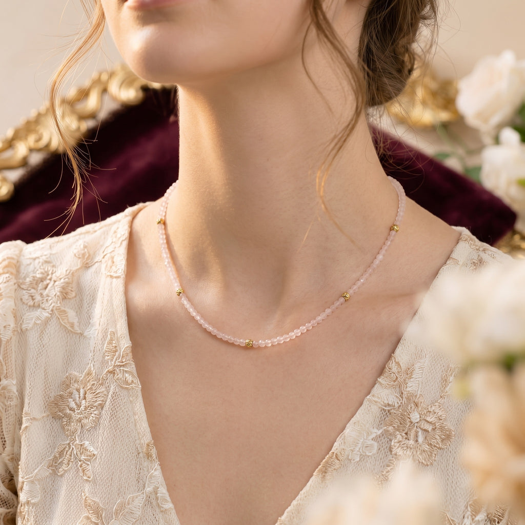 Collier Roselia