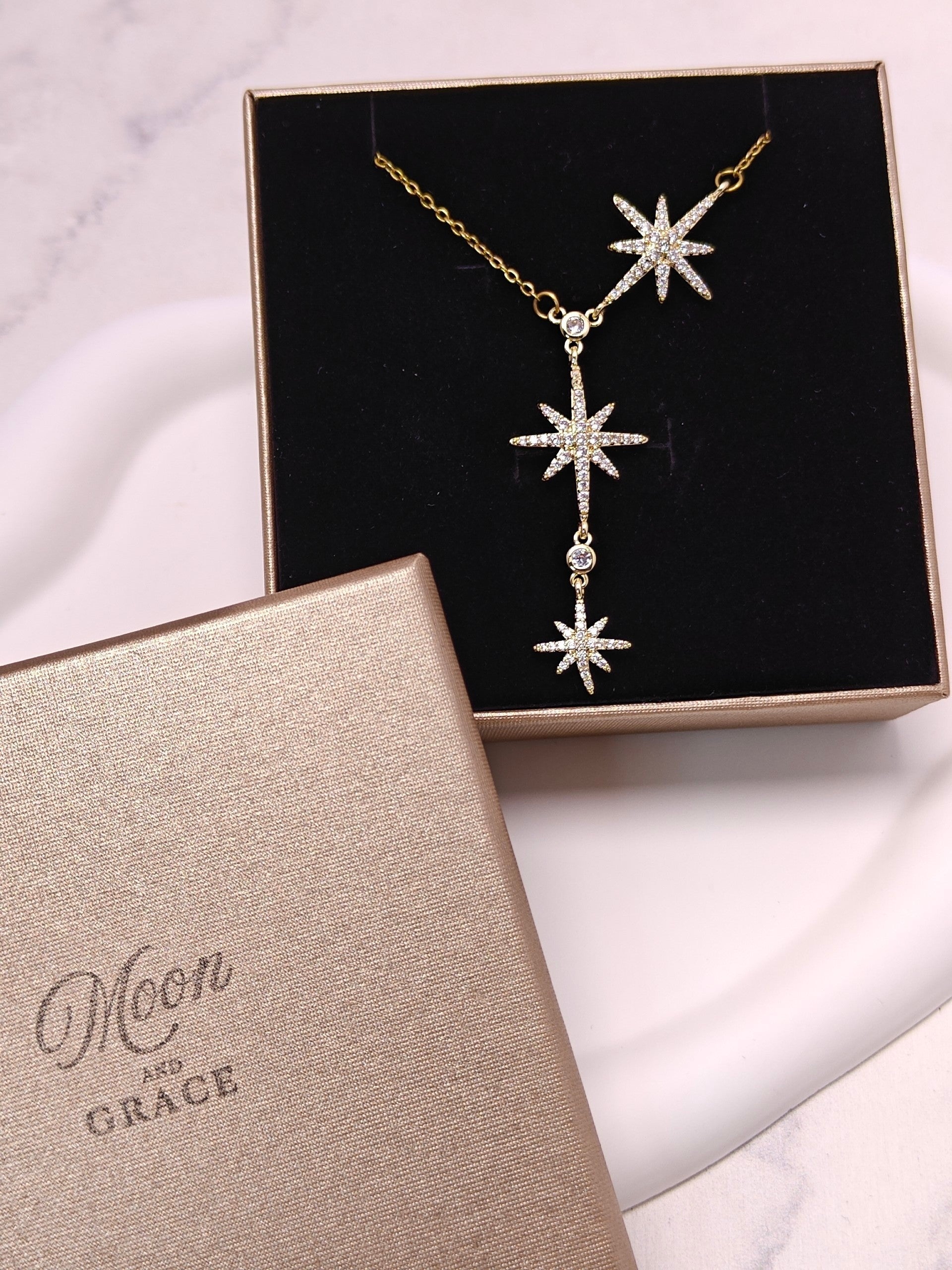 Collier Y Astrea